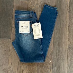 1822 Denim, Butter Denim Classic Skinny size 28